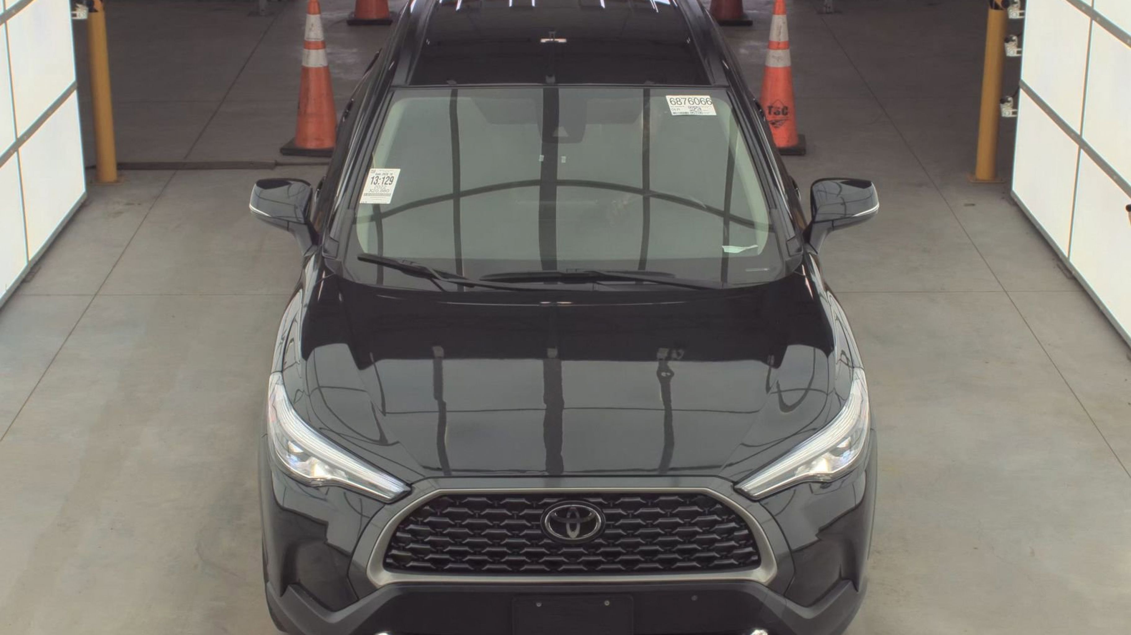 toyota corolla cross 2022 7MUEAABG9NV036279 image toyota corolla cross 2022 7MUEAABG9NV036279 image
